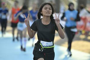 BIB: 44930, 45511, 42351, 44306
                            <button type="button" onclick="openModal(10625968)" class="btn btn-primary btn-sm float-right btn-popup" data-toggle="modal" data-target=".modal-high-quality">
                        <i class="fas fa-shopping-cart"></i> Add to Cart
                    </button>
                                            <button type="button" onclick="isThisMe(10625968, true)" class="btn btn-success btn-sm float-right btn-popup btn-isme hidden" data-toggle="tooltip" data-placement="bottom" title="นี่คือรูปของคุณใช่ไหม คลิกที่นี่เพื่อเอาเข้าอัลบั้ม">
                        <i class="fas fa-plus"></i> Add to album
                    </button>
                    <button type="button" onclick="isThisMe(10625968, false)" class="btn btn-warning btn-sm float-right btn-popup btn-isnotme hidden">
                        <i class="fas fa-ban"></i> Remove from album
                    </button>
